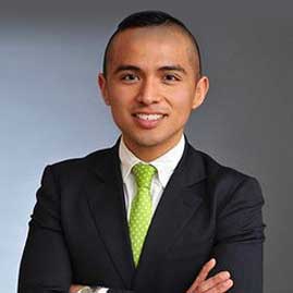 Photo of attorney Carlos Quichiz